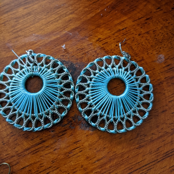 Combo of ear rings - Picture 5 of 16